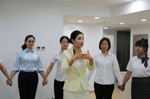 禮塑形象 儀贏未來 中航大北物業(yè)服務(wù)禮儀與溝通培訓(xùn)課程圓滿落幕